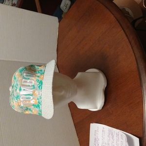 NWOT. Women's floral baseball cap.